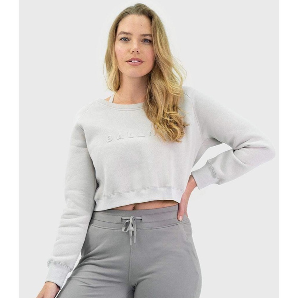 Balance Athletica Essence Crew